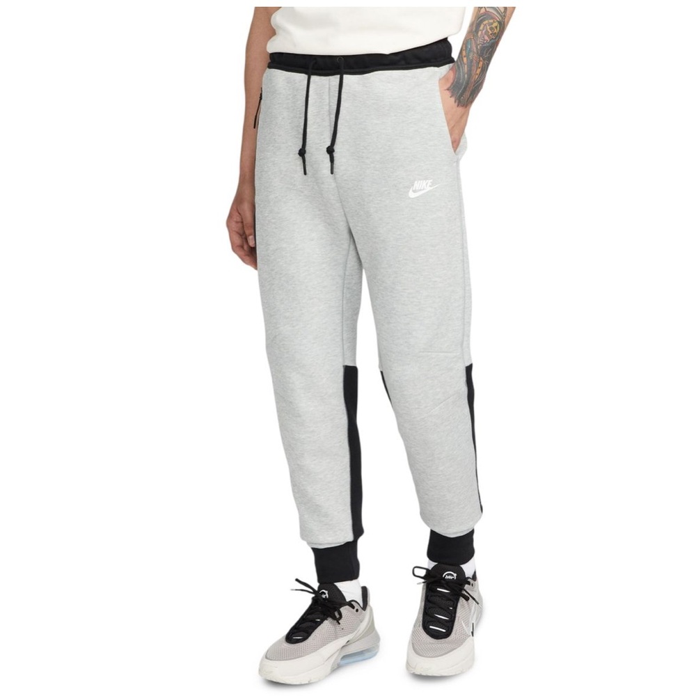Men’s Nike Sportswear tech fleece men’s joggers in dark grey/heather/black/white
